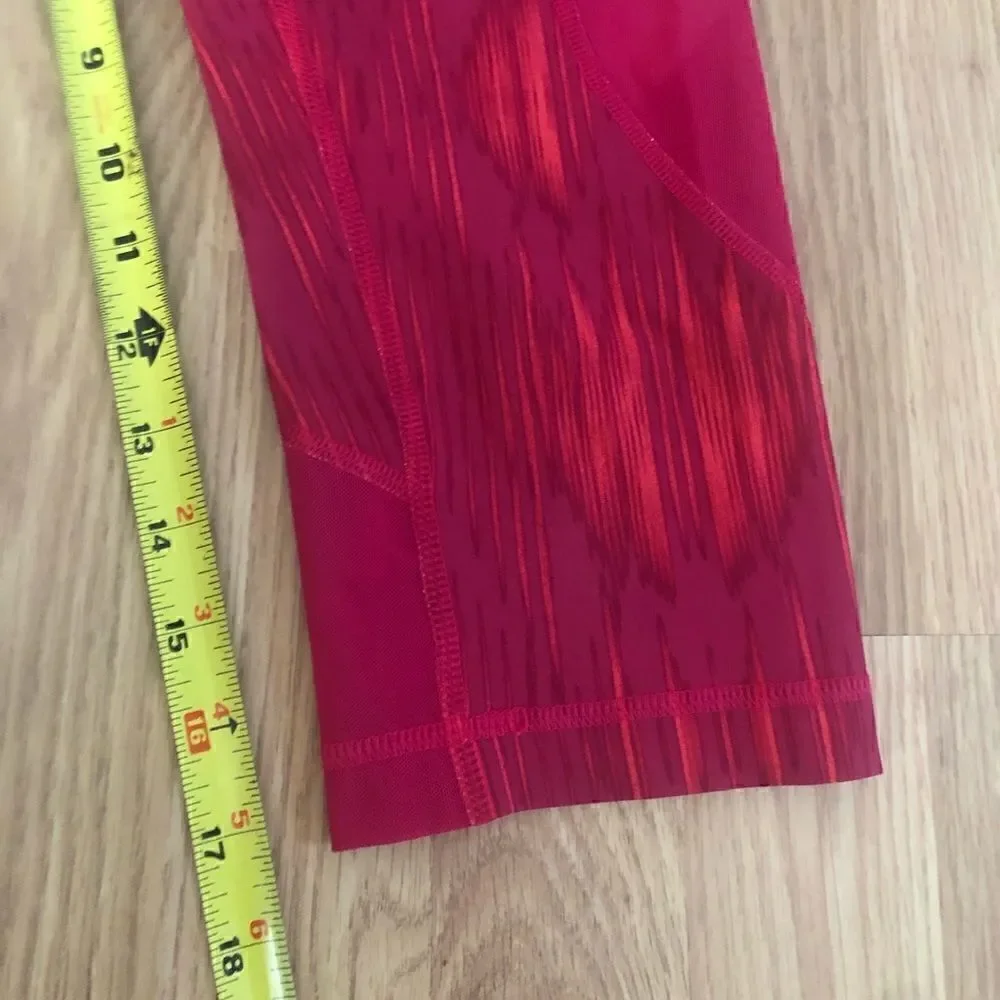 LOLE Pink Mesh Back Zipped Pocket Capri Leggings
